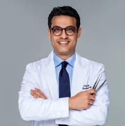 Portrait of Dr. Erez Dayan